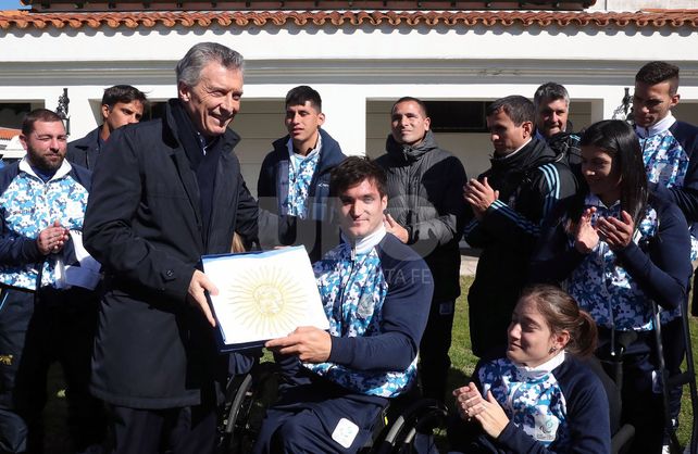 Macri despidió a la delegación que viaja a Perú