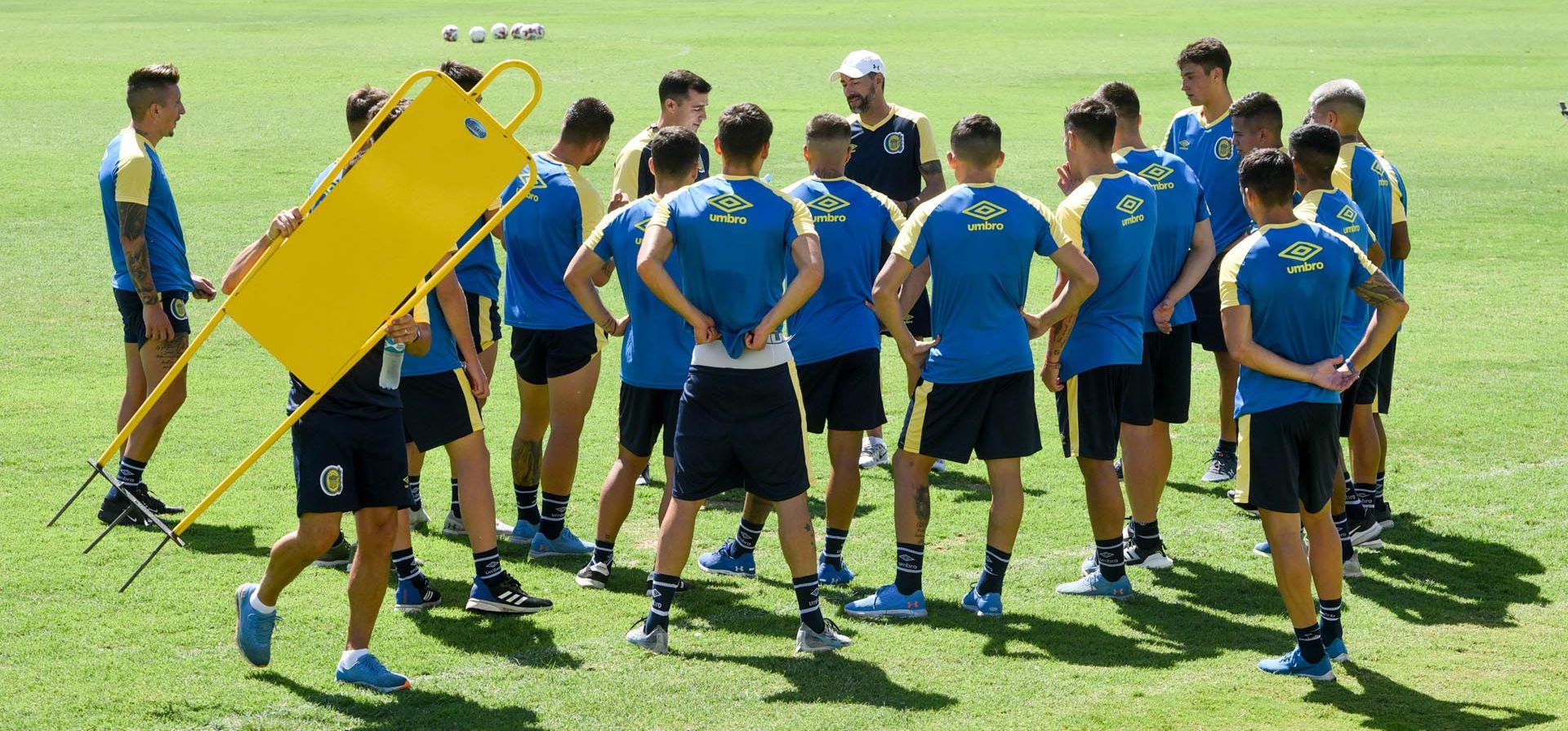 Central arrancó la pretemporada sin Montoya y con varios ausentes. El Kily no pudo contar con los futbolistas que son baja por Covid. El Chaque, también aislado, tampoco estuvo.