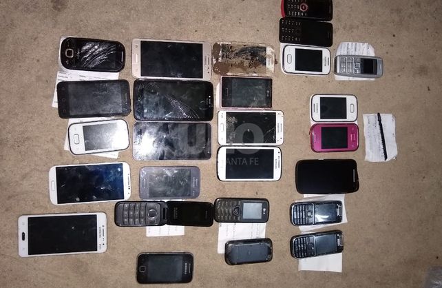 Incautaron más de 500 celulares en las cárceles santafesinas