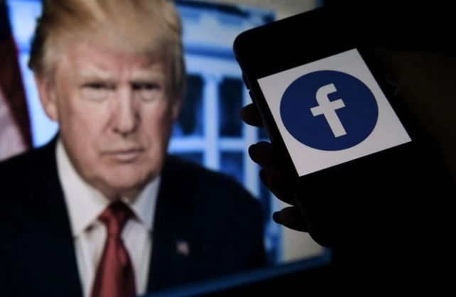 Facebook acusó a Trump de alentar y legitimar la violencia.