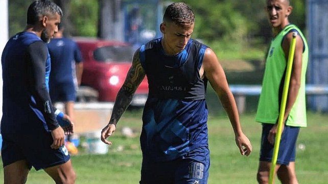Sin todavía debutar en Unión, ahora José Vanetta probará suerte en Uruguay