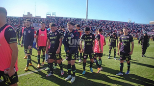 A Unión le faltó peso y jerarquía ofensiva para treparse a la punta ante Huracán en el 15 de Abril