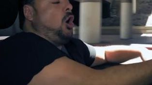 El tenor argentino que es taxista en Los Angeles y revolucionó las redes con un video