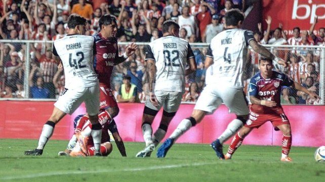 El minuto a minuto del partido entre Unión y Gimnasia (M)