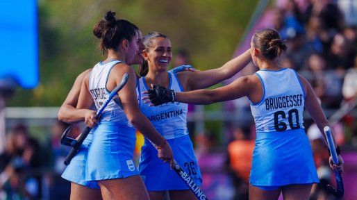 Las Leonas se consagraron campeonas en Santa Fe y se llevaron la medalla dorada