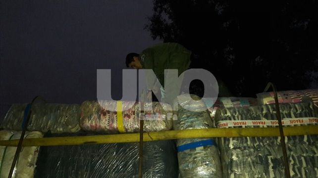 En Ceres: decomisan un cargamento de ropa valuado en más de diez millones de pesos