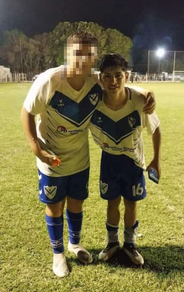 Joel jugaba en el equipo de Coronel Arnold.