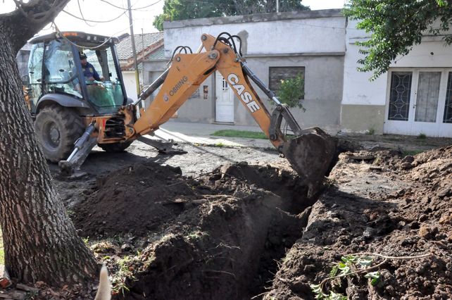 La Municipalidad de Rosario amplía su plan para llevar pavimento definitivo a los barrios