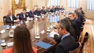 Todos los gobernadores apoyaron la lucha contra la violencia narco en Rosario