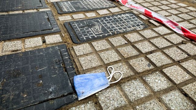 En quince días crecieron más del doble los contagios de Covid en Rosario