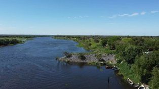 Cayastá llegó al pico de la crecida y se mantiene en emergencia por la erosión de las barrancas
