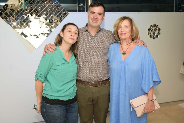 Alejandra Panozzo, Nicolas Charles y Magdalena Aliau