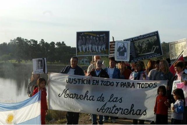 La Marcha de las Antorchas invita a un reencuentro esta tarde en la Plaza