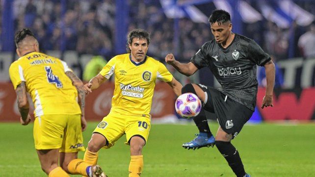 Vélez no pudo de local.