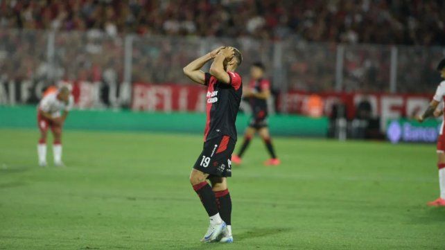 Newells no lo comprará por indisciplina y Unión lo habría sondeado