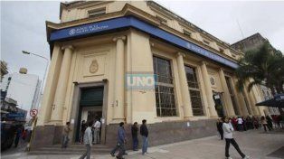 Bancarios cerraron un básico de más de $1.700.000