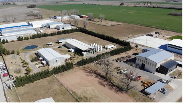 Desde la organización destacaron que la feria busca fortalecer el vínculo entre la industria