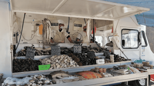 La Pescadería Móvil estará en distintas zonas de Rosario hasta el viernes inclusive