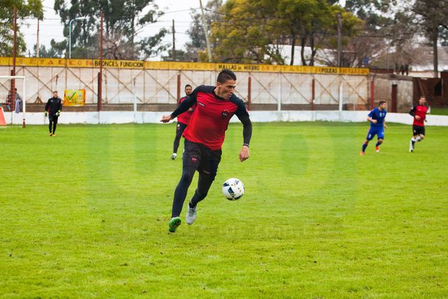 Lautaro Geminiani será el lateral por derecha en el duelo ante el Celeste.&nbsp;
