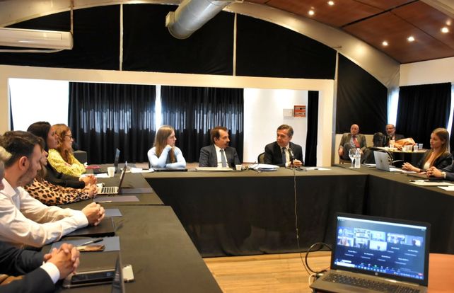 El ministro Giuliano puso en funciones a De Manuele ayer