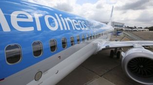 Los vuelos con países limítrofes volverán el 11 de mayo al aeroparque