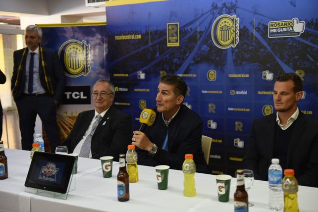 Bauza: No conozco otro objetivo que no sea salir campeón con Central