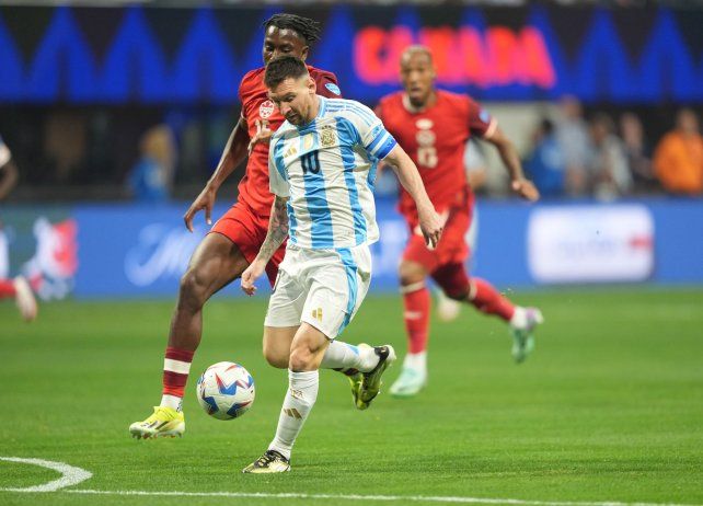 Messi desde el arranque en Argentina.