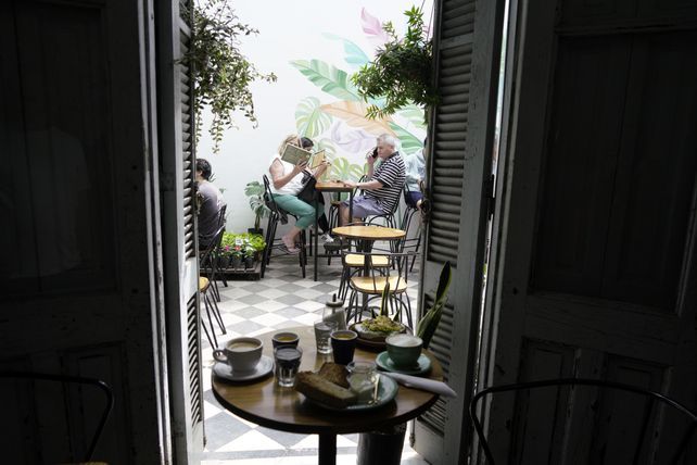 Buscan darles impulso a unas 100 cafeterías y pastelerías que hay en Rosario