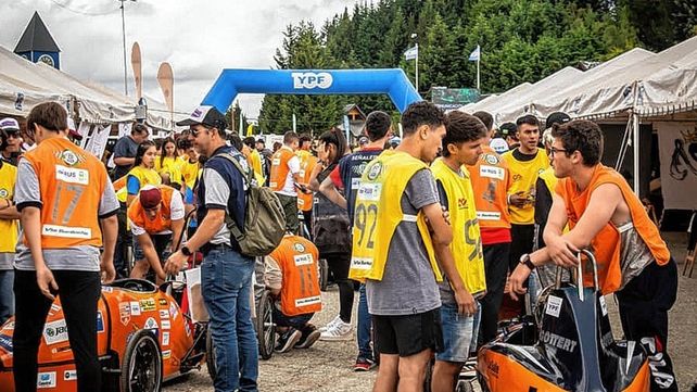 Los autos de las técnicas de Entre Ríos en la grilla de largada