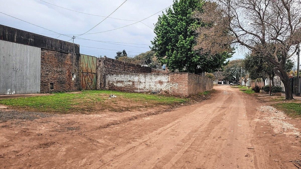 Santo Tomé: más de 400 frentistas exigen respuestas al municipio por una obra de pavimentación que pagaron y lleva 10 años inconclusa