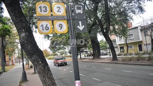 Un colectivo en Buenos Aires recibe cuatro veces más subsidios que uno de Santa Fe