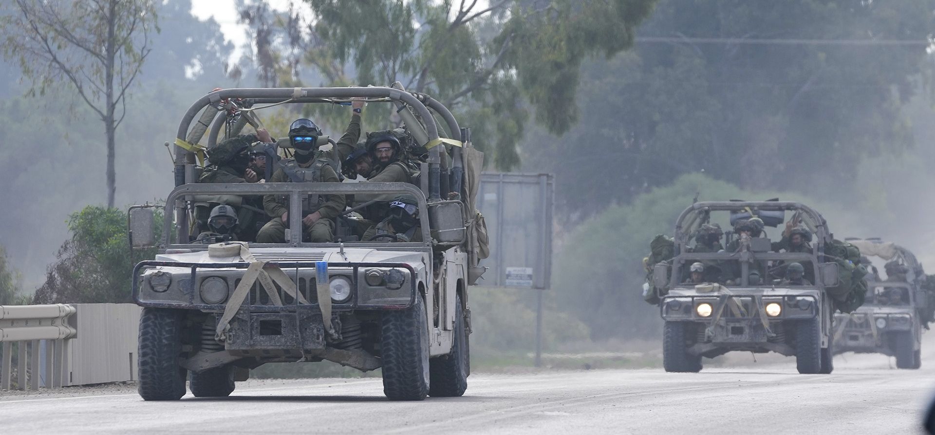 Soldados israelíes cerca de la frontera con la Franja de Gaza, en el sur de Israel, el viernes 8 de diciembre de 2023. (Foto AP/Maya Alleruzzo) Soldados israelíes cerca de la frontera con la Franja de Gaza, en el sur de Israel, el viernes 8 de diciembre de 2023. (Foto AP/Maya Alleruzzo)