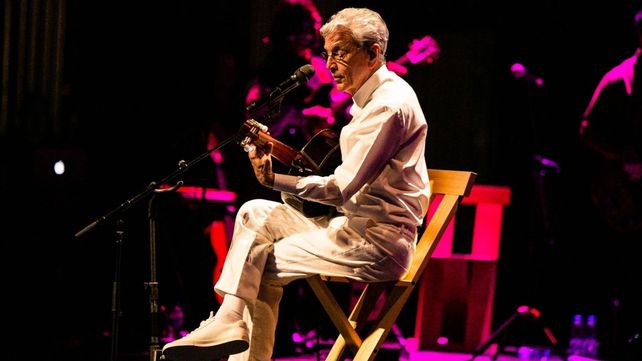 CAETANO VELOSO. Referente del cancionero latinoamericano.
