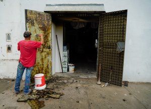 Incendio sorpresivo en zona sur: intentaron prender fuego un salón de fiestas