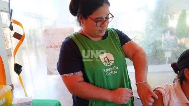 Continúa la vacunación en la ciudad de Santa Fe.