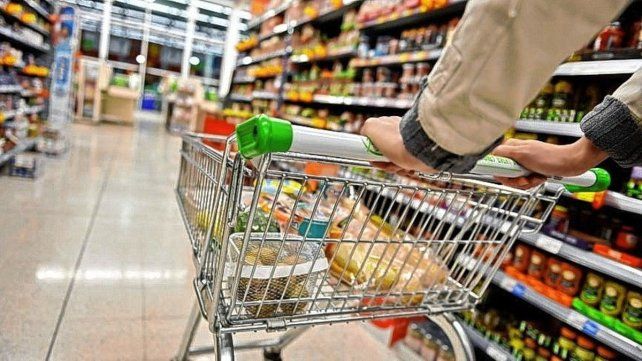 Según el Indec las ventas en supermercados crecieron 1