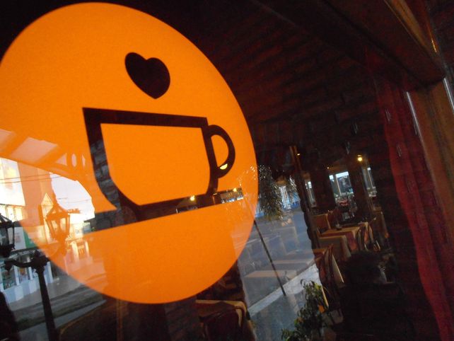 La modalidad un café pendiente, ya llegó a Santa Fe
