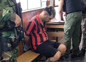 El líder de La Negrada tras las rejas: la larga lista de delitos de Chucky Ríos