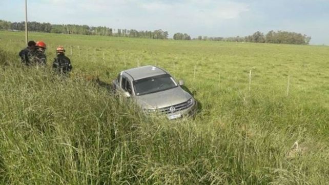 La víctima no pudo dominar su auto y terminó en un zanjón.&nbsp;