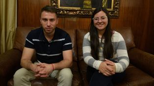 Traemos otra práctica política que no tiene que ver con las roscas de café sino con abrir las puertas para la participación, señalan Antonella García y Mariano Romero, candidatoa a intendenta de Granadero Baigorria y a concejal de Rosario respectivamente.&nbsp;