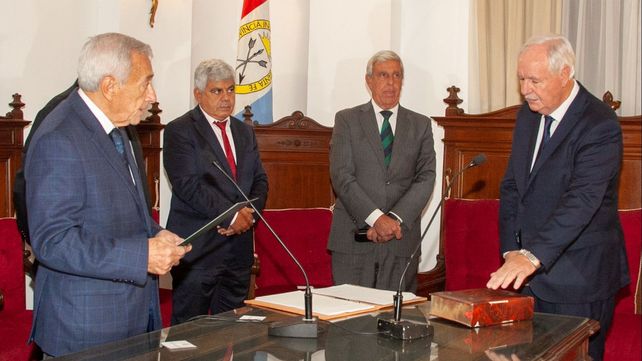 Con la asunción de Rubén Weder la Corte Suprema de Justicia de Santa Fe llega a los siete integrantes.&nbsp;