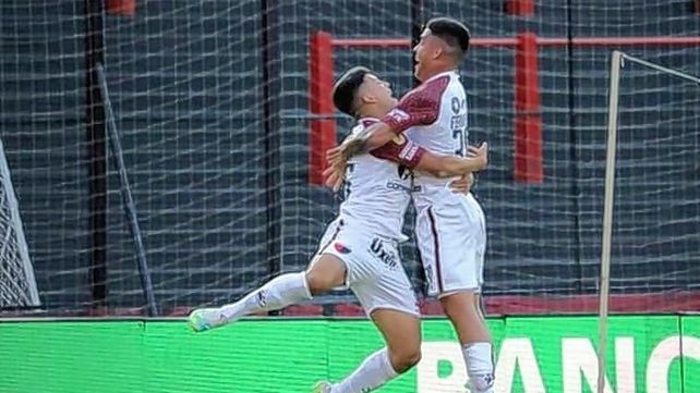 Colón hizo oficial un caso de coronavirus en el plantel