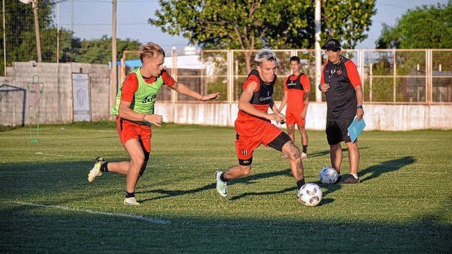 Valentín Pereyra (a la derecha) evoluciona favorablemente.&nbsp;