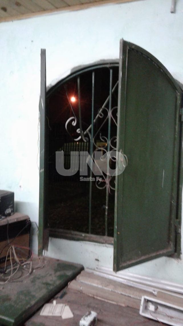 Robaron en la escuela Nº 90 de la ciudad de San José del Rincón