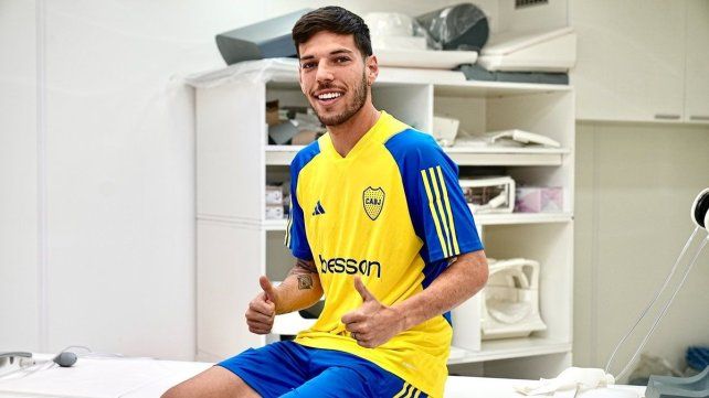 Agustín Martegani se hizo la revisión médica el lunes y podría debutar con la camiseta de Boca ante el Taladro.