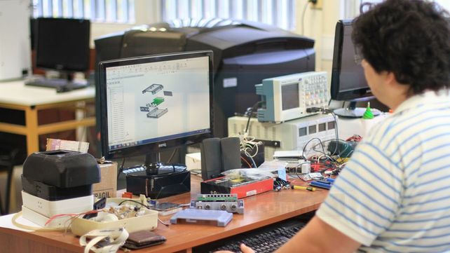Laboratorio de Prototipado Electrónico y 3D.&nbsp;
