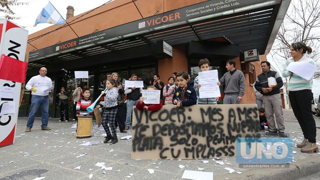 Los preadjudicatarios han realizado numerosas protestas a lo largo de estos años.&nbsp;