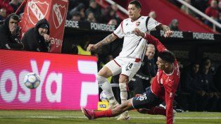 Otro lesionado en Newells: Kudelka tiene un problema extra para armar la zaga