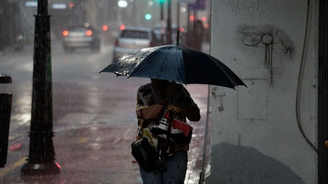 En ocho provincias hay alerta amarilla por posibles tormentas.