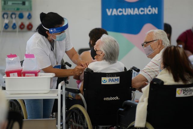 Las vacunas comienzan a llegar a las instituciones donde se aloja a personas con discapacidad.
